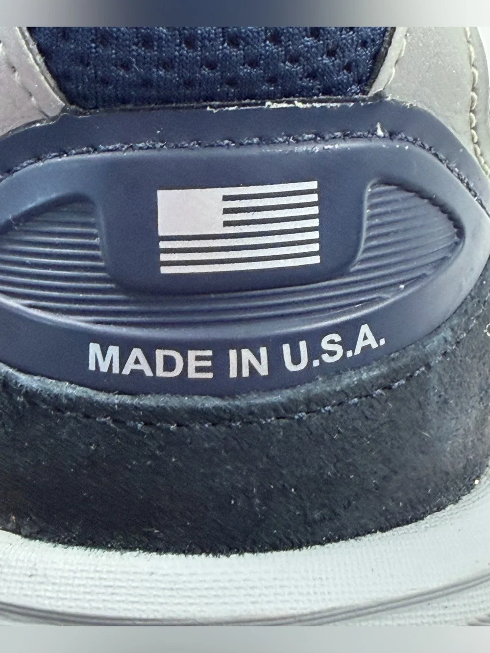 New Balance 999v6 Made in The USA Men's Navy Athletic Sneakers